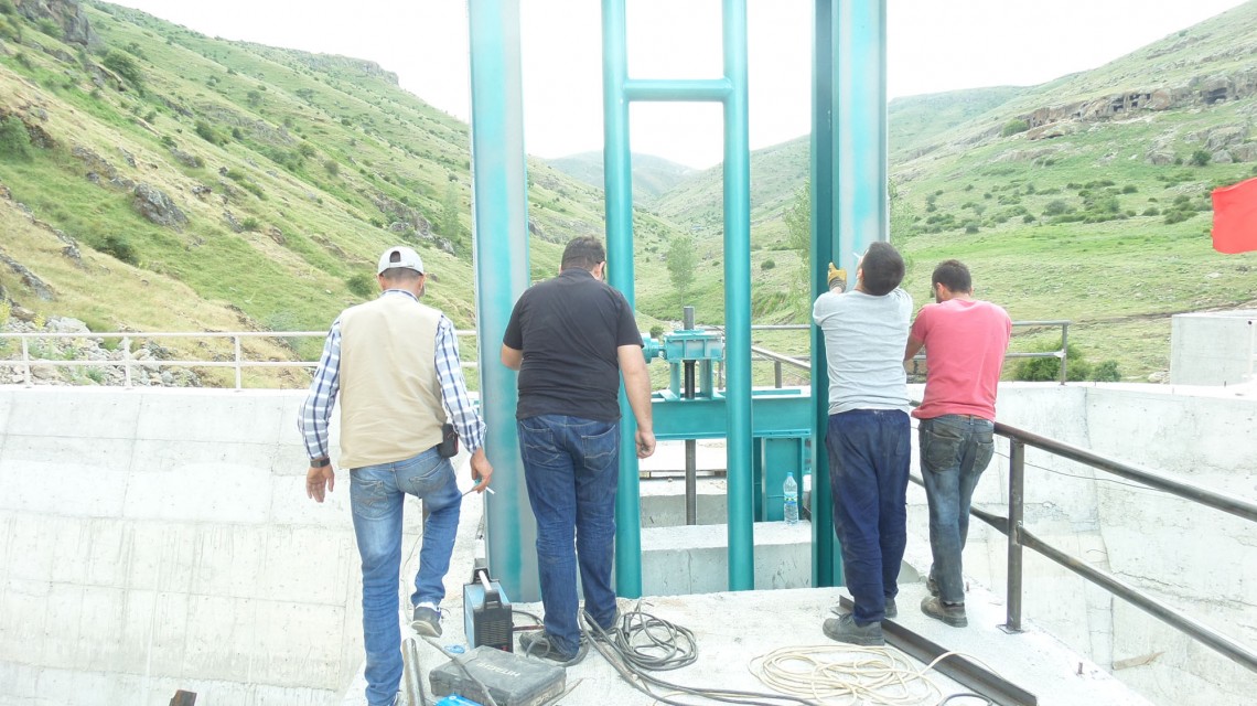 Dsi 18. Bölge Afyonkarahisar Şuhut Senir Regülatörü ve Sulaması